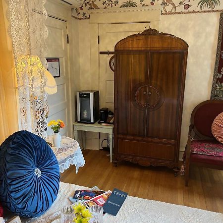 The Abriendo Inn Пуебло Екстериор снимка