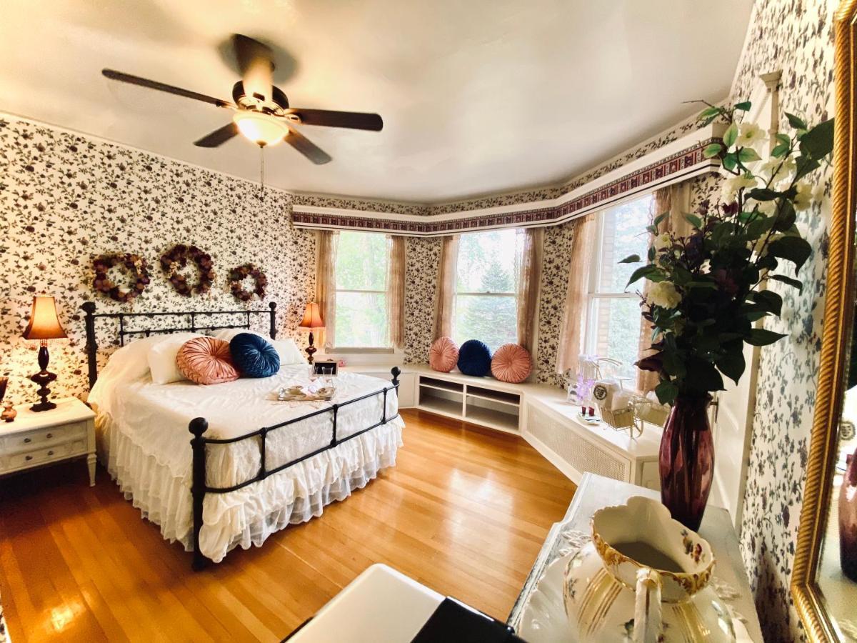 The Abriendo Inn Пуебло Екстериор снимка