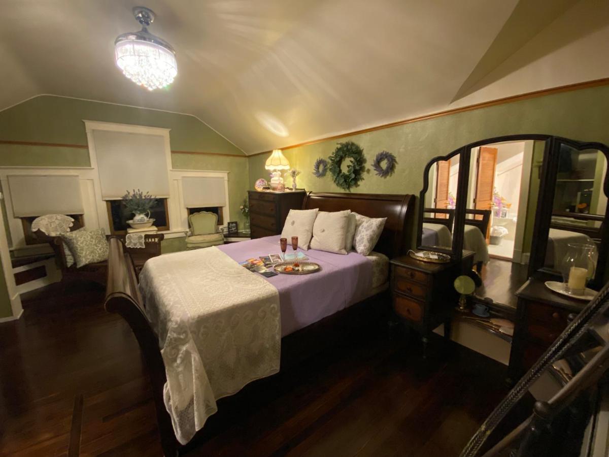 The Abriendo Inn Пуебло Екстериор снимка