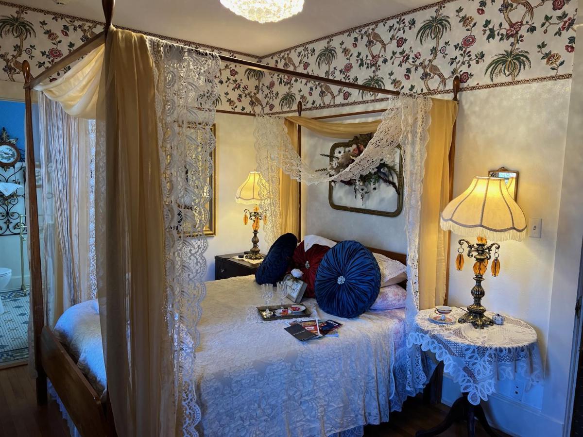 The Abriendo Inn Пуебло Екстериор снимка